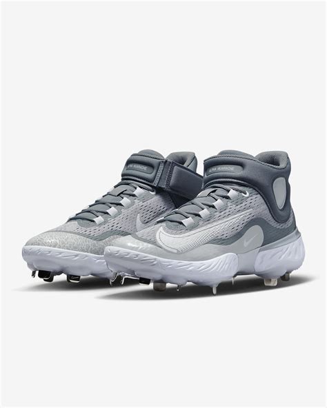 nike huarache men's baseball cleats.